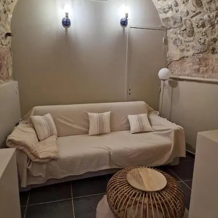 La Voute Apartment Pierrevert